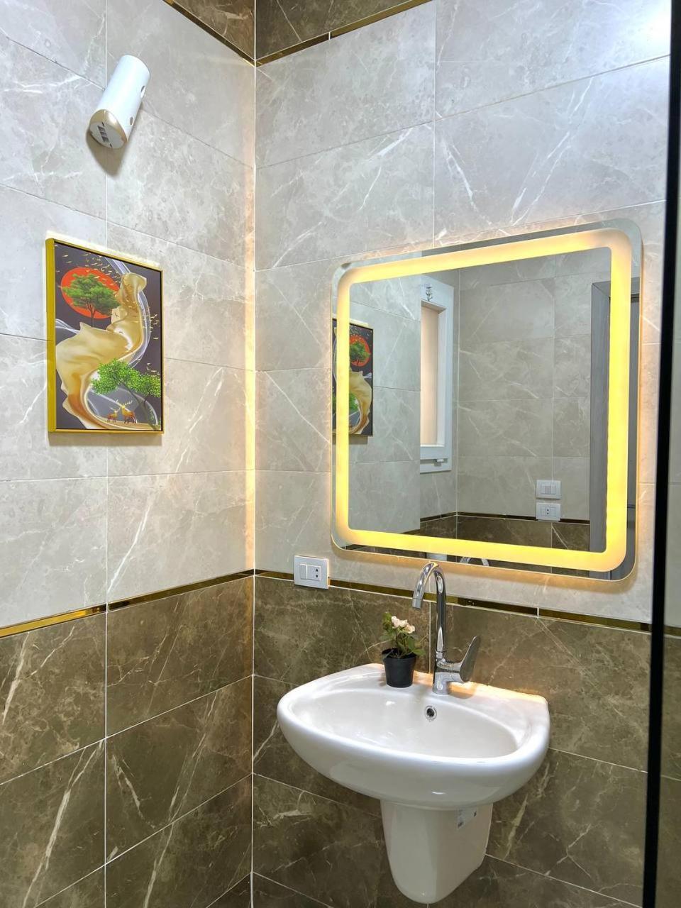 Luxury Namber 5 * Cairo